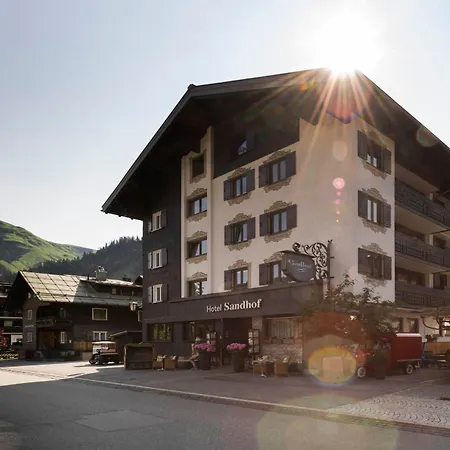 Sandhof 4*