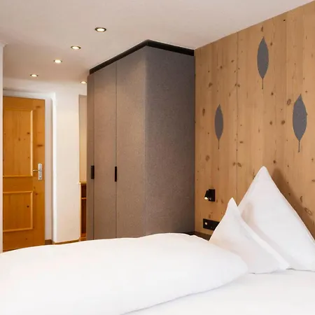 Sandhof Hotel